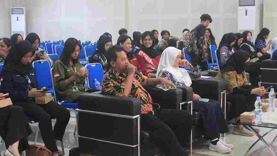 Sesi Diskusi Calon Ketua HMRMIK